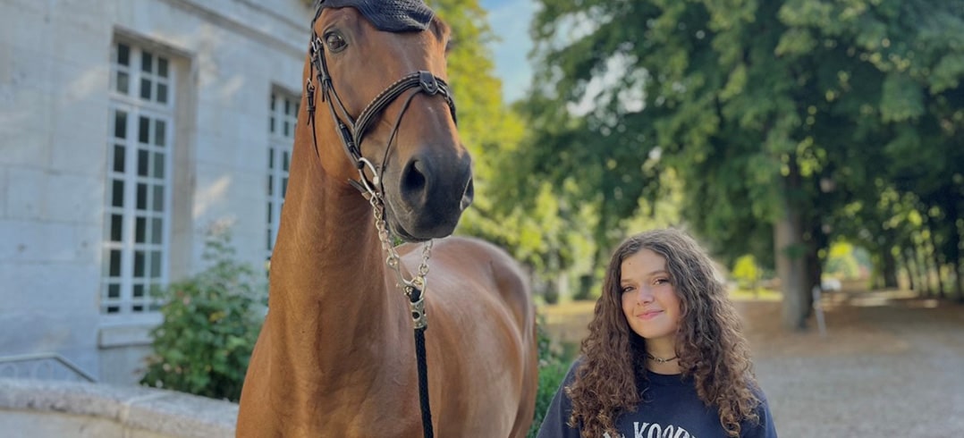 Elle est un jeune espoir de l’équitation française – Lilou Mercier